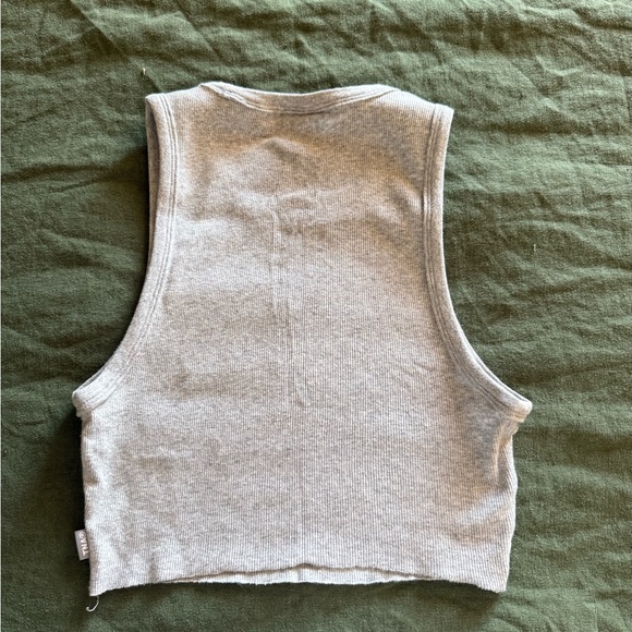 Aritzia TNA Gray Tank Top - Picture 5 of 5